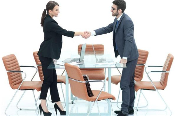 公司禁止辦公室戀愛怎么辦 為什么辦公室戀愛只能留一個 公司禁止辦公室戀愛怎么辦 為什么辦公室戀愛只能留一個