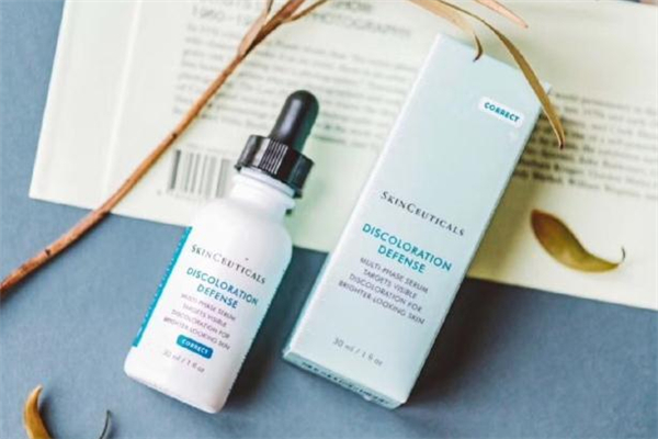 修麗可發(fā)光瓶和小燈泡哪個(gè)好 修麗可發(fā)光瓶成分 修麗可發(fā)光瓶和小燈泡哪個(gè)好 修麗可發(fā)光瓶成分