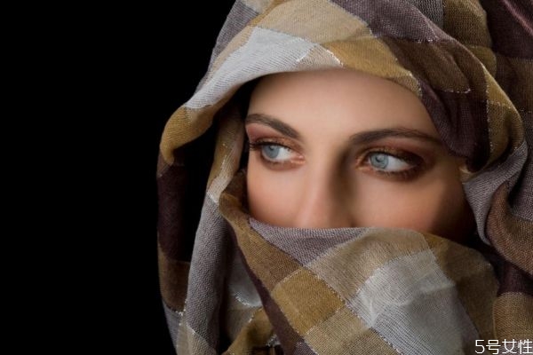 開(kāi)眼角手術(shù)后怎樣護(hù)理 開(kāi)眼角手術(shù)后護(hù)理方法 開(kāi)眼角手術(shù)后怎樣護(hù)理 開(kāi)眼角手術(shù)后護(hù)理方法