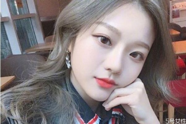 淺色系發(fā)色有哪些 顯白的淺色系發(fā)色 淺色系發(fā)色有哪些 顯白的淺色系發(fā)色