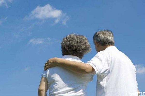 老年癡呆的高發(fā)人群是什么呢 如何預(yù)防老年癡呆呢 老年癡呆的高發(fā)人群是什么呢 如何預(yù)防老年癡呆呢