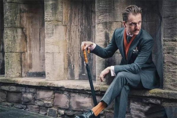 紳士風(fēng)怎么搭配 英倫紳士風(fēng)穿搭圖片 紳士風(fēng)怎么搭配 英倫紳士風(fēng)穿搭圖片