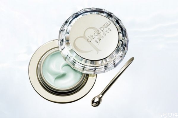 cpb眼霜和海藍之謎眼霜哪個好 貴婦眼霜pk