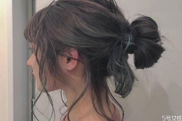 染發(fā)后洗頭掉色怎么辦 染發(fā)后如何護(hù)理頭發(fā) 染發(fā)后洗頭掉色怎么辦 染發(fā)后如何護(hù)理頭發(fā)