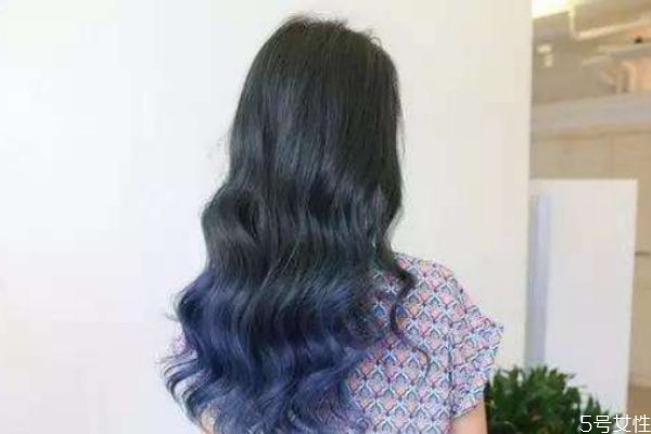 染發(fā)后洗頭掉色怎么辦 染發(fā)后如何護(hù)理頭發(fā) 染發(fā)后洗頭掉色怎么辦 染發(fā)后如何護(hù)理頭發(fā)