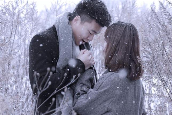 異地戀想男朋友了怎么辦 異地戀想男朋友了該怎么對他說 異地戀想男朋友了怎么辦 異地戀想男朋友了該怎么對他說