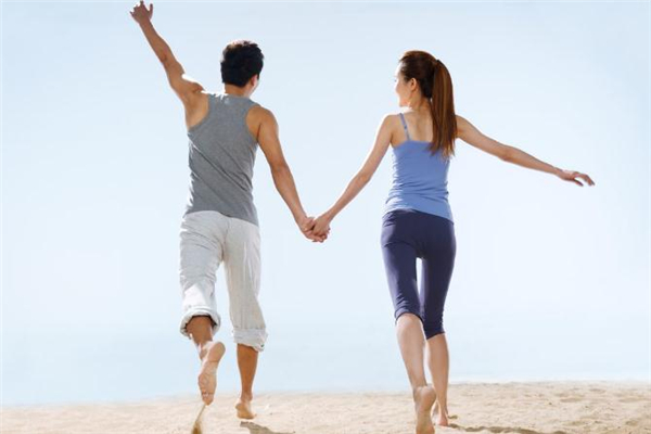 異地戀女朋友來大姨媽怎么哄 異地戀女朋友痛經(jīng)怎么辦 異地戀女朋友來大姨媽怎么哄 異地戀女朋友痛經(jīng)怎么辦