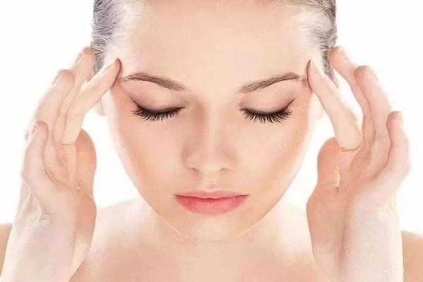 磨砂膏和去角質(zhì)有什么區(qū)別 臉部去角質(zhì)的最佳方法 磨砂膏和去角質(zhì)有什么區(qū)別 臉部去角質(zhì)的最佳方法