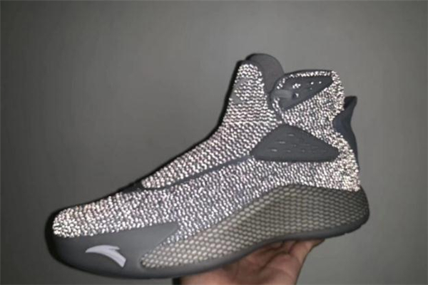 安踏kt5 pro和kt5普通版區(qū)別-kt5 pro配置怎么樣 安踏kt5 pro和kt5普通版區(qū)別-kt5 pro配置怎么樣