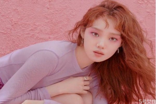 男人長得帥有什么好處 長得帥和有錢哪個重要 男人長得帥有什么好處 長得帥和有錢哪個重要