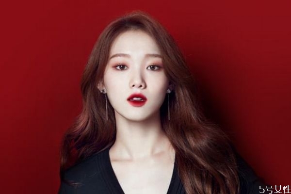 互相暗戀一般有哪幾種表現(xiàn) 兩個(gè)人互相暗戀的特征 互相暗戀一般有哪幾種表現(xiàn) 兩個(gè)人互相暗戀的特征