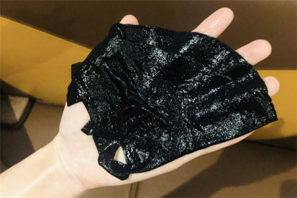 名膜壹號黑金面膜適合什么膚質(zhì) 名膜壹號黑金面膜的用法 名膜壹號黑金面膜適合什么膚質(zhì) 名膜壹號黑金面膜的用法