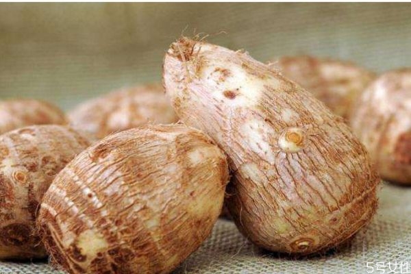 芋頭有什么營養(yǎng)價(jià)值呢 吃芋頭有什么好處呢