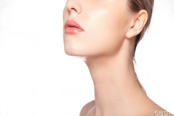 漂唇反色期是多久 漂唇的注意事項 漂唇反色期是多久 漂唇的注意事項