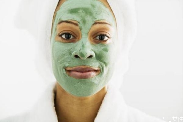 敷完清潔面膜后要洗臉嗎 敷完清潔面膜后護膚步驟 敷完清潔面膜后要洗臉嗎 敷完清潔面膜后護膚步驟
