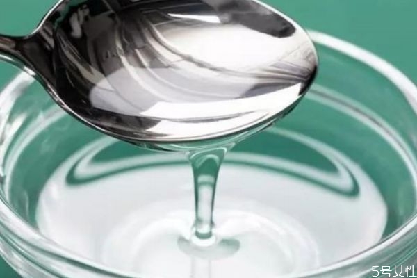 面膜是不是精華液越多越好 面膜的精華液有什么作用 面膜是不是精華液越多越好 面膜的精華液有什么作用