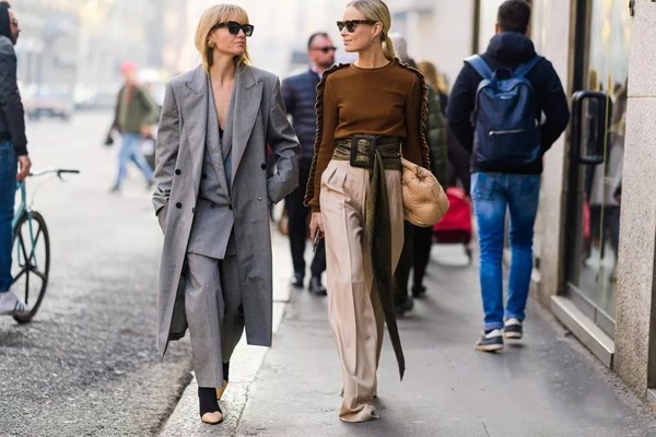 日常通勤裝怎么穿搭 通勤裝怎么搭配更好看 日常通勤裝怎么穿搭 通勤裝怎么搭配更好看