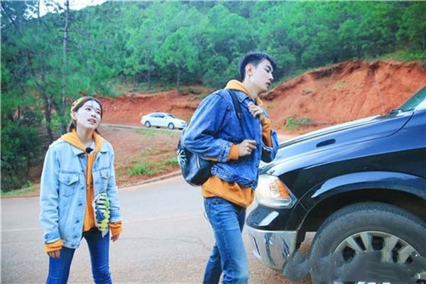 情侶裝怎么穿才好看 怎樣穿情侶裝更時髦 情侶裝怎么穿才好看 怎樣穿情侶裝更時髦