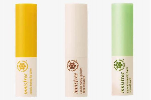 開架潤唇膏哪個(gè)牌子好 大干唇的超潤開架護(hù)唇膏推薦