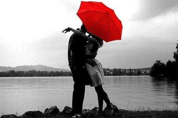 異地婚姻有必要堅持嗎 異地婚姻會長久嗎 異地婚姻有必要堅持嗎 異地婚姻會長久嗎