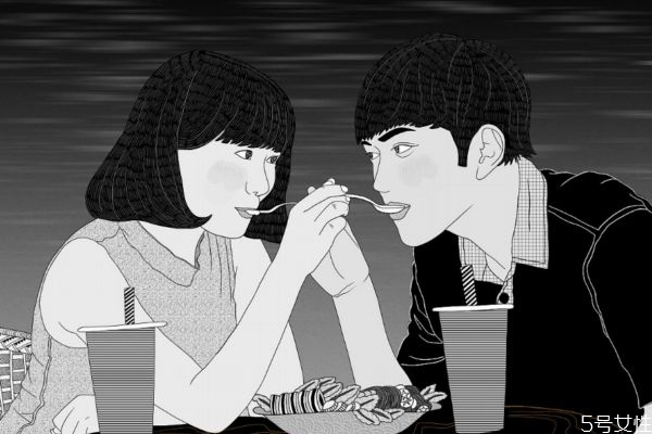 女生愛(ài)情里秘密有什么呢 女生在乎男生的表現(xiàn)有什么呢