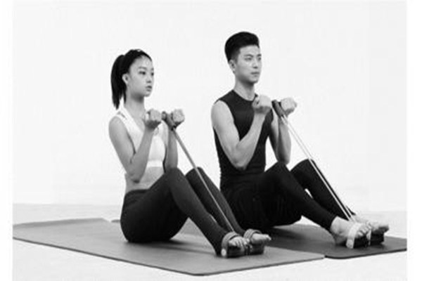 腳蹬拉力器減肥效果好嗎 女生用腳蹬拉力器減肥好嗎 腳蹬拉力器減肥效果好嗎 女生用腳蹬拉力器減肥好嗎