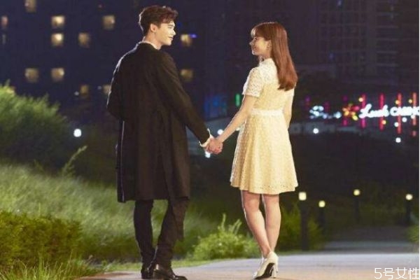 第一次相親聊點(diǎn)什么 第一次相親注意事項(xiàng) 第一次相親聊點(diǎn)什么 第一次相親注意事項(xiàng)