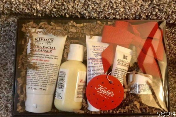 護手霜的主要成分是什么呢 護手霜主要作用有什么呢 護手霜的主要成分是什么呢 護手霜主要作用有什么呢