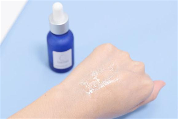 takami小藍瓶副作用 takami小藍瓶保質(zhì)期多久 takami小藍瓶副作用 takami小藍瓶保質(zhì)期多久