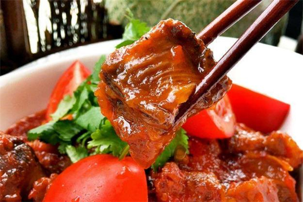 牛腩的熱量高嗎 牛腩熱量為什么那么高 牛腩的熱量高嗎 牛腩熱量為什么那么高