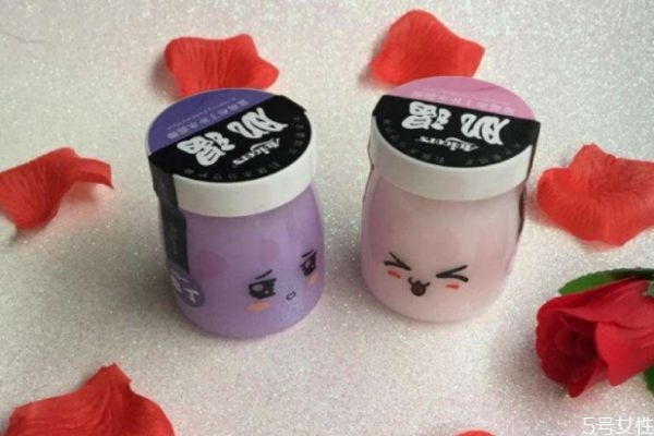 潔面粉適合什么人群使用呢 潔面粉的特點(diǎn)有什么呢 潔面粉適合什么人群使用呢 潔面粉的特點(diǎn)有什么呢