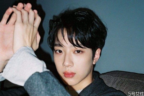 為什么男朋友不公開戀愛關(guān)系 男朋友不公開戀愛關(guān)系原因 為什么男朋友不公開戀愛關(guān)系 男朋友不公開戀愛關(guān)系原因