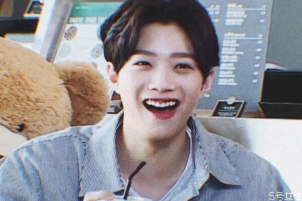 為什么男朋友不公開戀愛關(guān)系 男朋友不公開戀愛關(guān)系原因 為什么男朋友不公開戀愛關(guān)系 男朋友不公開戀愛關(guān)系原因