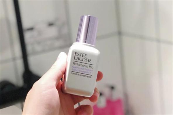 雅詩(shī)蘭黛線(xiàn)雕精華適合油皮嗎 線(xiàn)雕精華適合敏感肌膚嗎