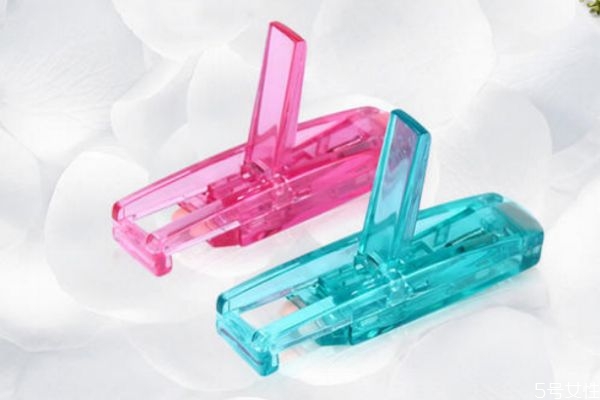 芳齡局部睫毛夾怎么樣 芳齡局部睫毛夾怎么用 芳齡局部睫毛夾怎么樣 芳齡局部睫毛夾怎么用