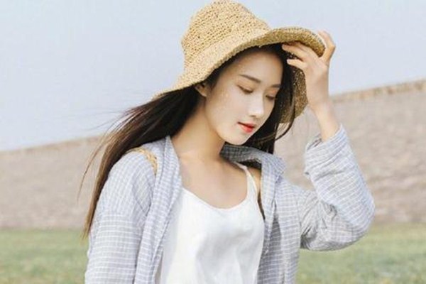 性格開朗的女生有什么特點 怎樣和性格開朗的女生交往 性格開朗的女生有什么特點 怎樣和性格開朗的女生交往