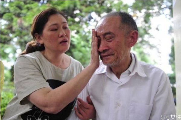 什么是腦死亡呢 腦死亡等于死亡嗎 什么是腦死亡呢 腦死亡等于死亡嗎