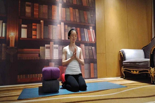 瑜伽金剛做有什么好處 瑜伽金剛坐適合哪些人 瑜伽金剛做有什么好處 瑜伽金剛坐適合哪些人