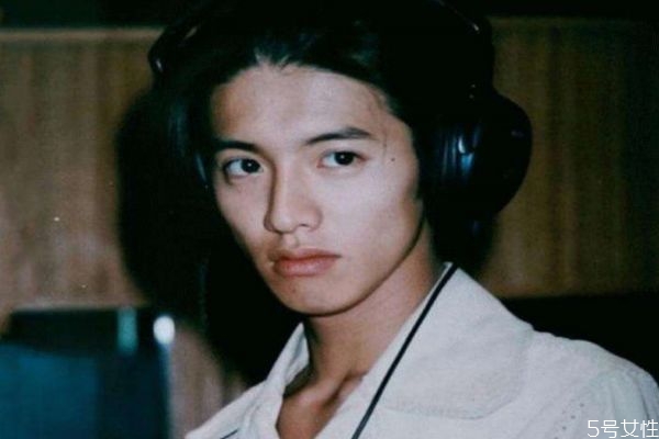 女生覺得什么男生帥 女生認(rèn)為男生什么時(shí)候最帥 女生覺得什么男生帥 女生認(rèn)為男生什么時(shí)候最帥