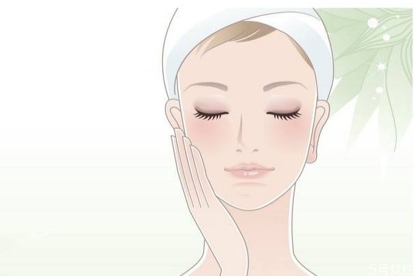 日常護膚要注意什么呢 正確的護膚方法有什么呢 日常護膚要注意什么呢 正確的護膚方法有什么呢