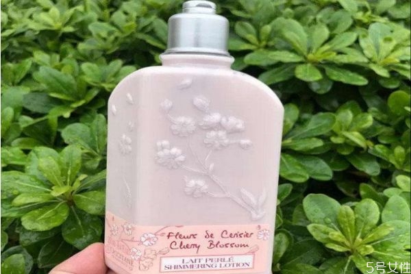 歐舒丹櫻花潤(rùn)膚露多少錢(qián) 歐舒丹櫻花潤(rùn)膚露金粉