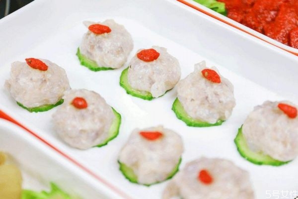 什么是蝦滑呢 蝦滑有什么營(yíng)養(yǎng)價(jià)值呢 什么是蝦滑呢 蝦滑有什么營(yíng)養(yǎng)價(jià)值呢