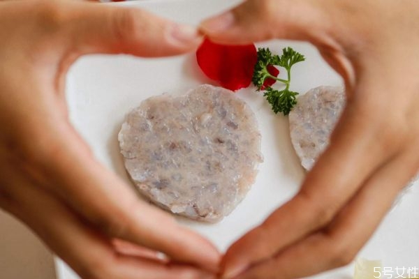 什么是蝦滑呢 蝦滑有什么營(yíng)養(yǎng)價(jià)值呢 什么是蝦滑呢 蝦滑有什么營(yíng)養(yǎng)價(jià)值呢