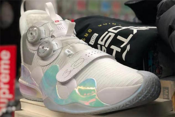 李寧韋德之道8多少錢(qián) 韋德之道8首發(fā)配色