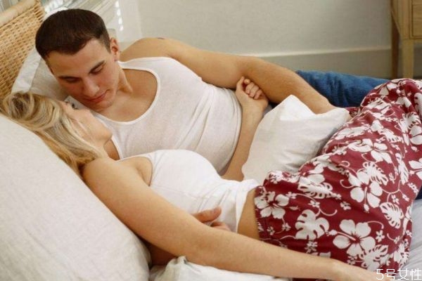 婚姻中男人承擔(dān)什么責(zé)任呢 男人在婚姻中角色是什么呢 婚姻中男人承擔(dān)什么責(zé)任呢 男人在婚姻中角色是什么呢