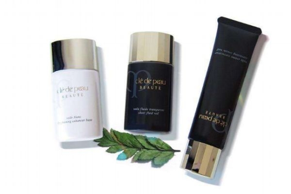 隔離和粉底液先用哪個 隔離和粉底液順序 隔離和粉底液先用哪個 隔離和粉底液順序