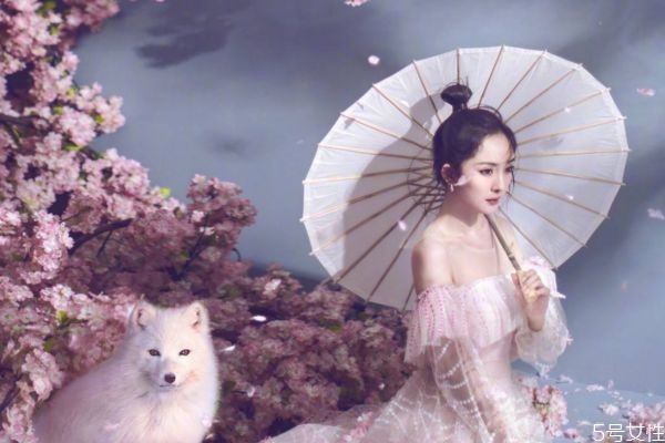 女人口是心非的表現(xiàn) 女生口是心非的潛臺(tái)詞 女人口是心非的表現(xiàn) 女生口是心非的潛臺(tái)詞