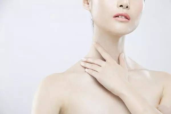 頸部日常怎么保養(yǎng) 預防頸部皺紋的方法哪些
