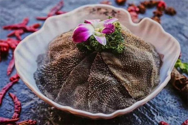 黃喉和毛肚哪個(gè)好吃些 黃喉和毛肚是哪個(gè)部位 黃喉和毛肚哪個(gè)好吃些 黃喉和毛肚是哪個(gè)部位