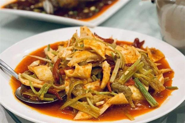 黃喉能生吃嗎 吃黃喉會(huì)上火嗎 黃喉能生吃嗎 吃黃喉會(huì)上火嗎